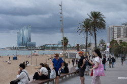 Las temperaturas suben hoy, salvo en Galicia con lluvias y tormentas, que se extender&aacute;n al Cant&aacute;brico