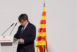 Llarena se ratifica en su decisi&oacute;n de no amnistiar la malversaci&oacute;n del `proc&eacute;s` a Puigdemont, Com&iacute;n y Puig