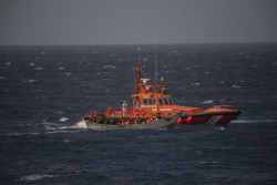 Llega un cayuco, con 60 migrantes a  La Restinga (El Hierro)