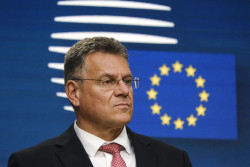 Los 27 buscan ma&ntilde;ana fijar las directrices pol&iacute;ticas de la represalia que dise&ntilde;a Bruselas a aranceles de Trump