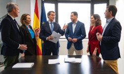 Los `barones` del PP cierran filas con Feij&oacute;o con la eliminaci&oacute;n la sedici&oacute;n y rechazan la moci&oacute;n de censura de Vox y Cs