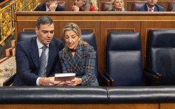 Los impuestos al SMI enfrentan a PSOE y Sumar, que antes chocaron por la jornada laboral o el gasto militar