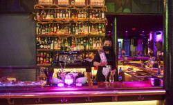 Los pubs de Cantabria podr&aacute;n abrir desde el mediod&iacute;a a partir de hoy y mantener la misma hora de cierre