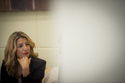 Los seguidores de Iglesias el ex Coleta  requieren a Yolanda D&iacute;az  si quiere ser la candidata de Podemos o de S&aacute;nchez