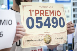 Loter&iacute;as paga m&aacute;s de 1.596 millones de euros en premios del sorteo de Navidad 2022 hasta el 1 de enero