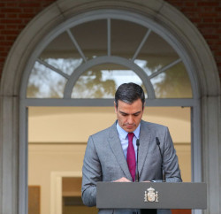 Manos Limpias denuncia a Pedro S&aacute;nchez ante el Supremo por un delito de usurpaci&oacute;n de funciones por la ley de amnist&iacute;a