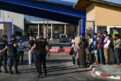 Marlaska no puede reabrir las  fronteras de Ceuta y Melilla porque no ha dado la autorizaci&oacute;n el rey moro de Marruecos