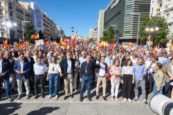 M&aacute;s de 60.000 gargantas aclaman a Feij&oacute;o y claman contra S&aacute;nchez por el fraude que va a cometer con la amnist&iacute;a