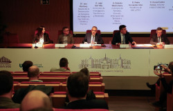 Media destaca que el Gobierno "necesita" inversi&oacute;n privada para poner m&aacute;s viviendas en el mercado c&aacute;ntabro