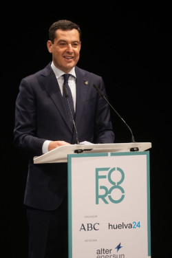Moreno ve "responsabilidades compartidas" en la gesti&oacute;n de la DANA