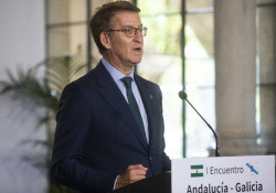 Muy fuerte lo del PSOE insta a Feij&oacute;o a depurar responsabilidades por presuntos casos de corrupci&oacute;n estando imputada por corrupci&oacute;n la mujer de Sanchez
