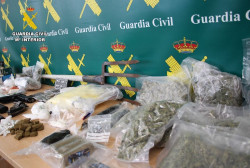 Nueve detenidos por tr&aacute;fico de drogas en Cantabria, incluida una mujer de 87 a&ntilde;os que vend&iacute;a desde su casa y en bares