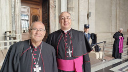 Obispos espa&ntilde;oles esperan en Roma que Le&oacute;n XIV viaje a Espa&ntilde;a y fieles destacan "feeling" con &eacute;l: "Me da buena vibra"