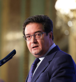 &Oacute;scar L&oacute;pez preocupado por la "mani" del PP cuando deber&iacute;a de preocuparse del malestar en Espa&ntilde;a por la corrupci&oacute;n del PSOE