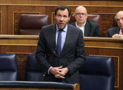 &Oacute;scar Puente define a Venezuela como "una dictadura": "Es un r&eacute;gimen evidentemente autocr&aacute;tico"