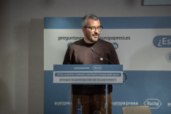 Padilla asegura que el futuro del SNS depende de lo que se haga con las enfermeras en esta d&eacute;cada