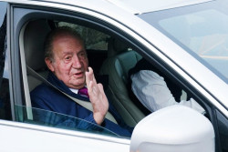 Parece que S&aacute;nchez y sus socios no quieren que el Rey Juan Carlos vuelva a Espa&ntilde;a y Hacienda le investiga por gastos de cacer&iacute;as, seg&uacute;n el mundo