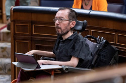 Podemos avisa a S&aacute;nchez la brecha con el S&aacute;hara y OTAN