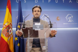 Podemos confirma que no habr&aacute; ruptura  del Gobierno y el PSOE reforma la Ley `s&iacute; es s&iacute;` 