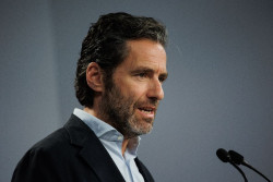 PP acusa al Gobierno de mirar "para otro lado" y a Vox de "generalizar" en la inmigraci&oacute;n: "Ni unos ni otros aciertan"