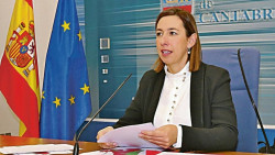 PRC y PSOE "impiden" la comparecencia de `las Mar&iacute;as`por la autoadjudicaci&oacute;n  de dos puestos de trabajo en econom&iacute;a  luego PP y Cs solo tienen la denuncia ante Fiscalia