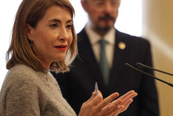 Raquel S&aacute;nchez afirma que "en las pr&oacute;ximas horas" se anunciar&aacute;n ceses por el problema en los trenes de Cantabria