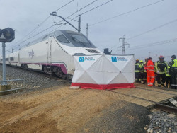 Reanudada la circulaci&oacute;n en la l&iacute;nea Palencia-Santander tras el corte por la colisi&oacute;n entre el Alvia y un turismo