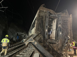 Renfe descarta que el accidente de Adamuz se deba a un exceso de velocidad, ya que iban a menos de 210 km/h