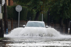 Restringida la movilidad y suspendidas clases en 5 comarcas de Tarragona por las lluvias