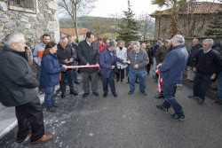Revilla anuncia que el Gobierno renovar&aacute; la pr&oacute;xima legislatura la carretera Ramales de la Victoria-La G&aacute;ndara