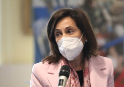 Robles descarta que el Ej&eacute;rcito vaya a intervenir en el paro de transportistas