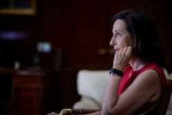 Robles no aclara de que se ha enterado el rey moro de S&aacute;nchez para que cambiase la pol&iacute;tica de Estado y rompiese con Argelia  