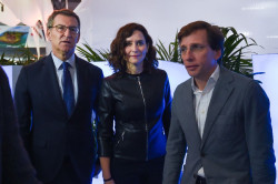 Roll&aacute;n, Tellado y Montserrat, miembros de la c&uacute;pula del PP, acuden a la manifestaci&oacute;n contra el Gobierno de este s&aacute;bado