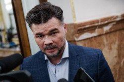 Rufi&aacute;n ve al PSOE "cercado" como pieza de "caza de mayor" y cree que la legislatura depende de Junts: "Veremos qu&eacute; pasa"