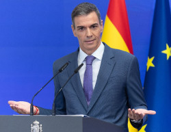S&aacute;nchez a pesar de la corrupci&oacute;n y "lo que saldr&aacute;" dice que seguir&aacute; hasta  sin PGES