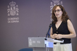 S&aacute;nchez  anuncia que Espa&ntilde;a va a  acoger a menores gazat&iacute;es, mientras los pa&iacute;ses &aacute;rabes no les acoge