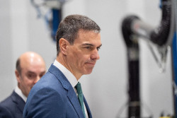 S&aacute;nchez apoya a Zelenski tras la discusi&oacute;n con Trump en la Casa Blanca: "Ucrania, Espa&ntilde;a est&aacute; contigo"