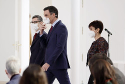 S&aacute;nchez asegura que ya ha cumplido el 42,7% de los compromisos de investidura