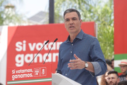 S&aacute;nchez, bastante desesperado por su error,  acusa al PP de "apoyar" a Argelia en su "presi&oacute;n" a Espa&ntilde;a