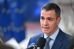 S&aacute;nchez califica de "magn&iacute;fica noticia para Espa&ntilde;a la amnist&iacute;a cuando solo lo es para &eacute;l y Puigdemont 