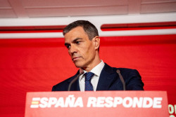  S&aacute;nchez como quiere seguir caiga quien caiga har&aacute; cambios en su Ejecutiva evitando un congreso extraordinario