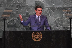S&aacute;nchez dice ahora que Espa&ntilde;a apoya una soluci&oacute;n pol&iacute;tica en el S&aacute;hara en el marco de la ONU cuando cambi&oacute; de postura -por carta-a favor de Marruecos y dio la patada a Argelia que nos quit&oacute; el gas