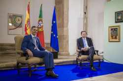 S&aacute;nchez, el numero 1 de la trama, defiende el rescate a Air Europa  y  calla  la  intervenci&oacute;n de su esposa, Aldama y el mismo