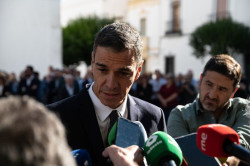 S&aacute;nchez, entre la espada y la pared, condena los atentados de Ham&aacute;s en Israel dos a&ntilde;os despu&eacute;s 