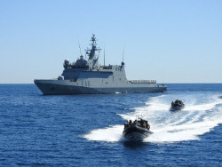 Sanchez env&iacute;a el buque `Furor`con tecnolog&iacute;a de combate israeli para apoyar a la flotilla que se dirige a Gaza