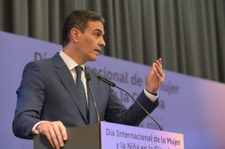 S&aacute;nchez lamenta la muerte de los guardias civiles de Barbate y destaca la "gran labor" contra el narcotr&aacute;fico con pistolucas y lanchas que se paran