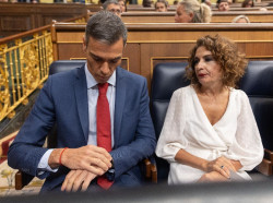 S&aacute;nchez no contempla volver al Senado y mandar&aacute; a sus 22 ministros uno a unos