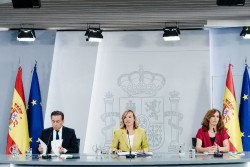 Sanchez plena confianza en su fiscal general del Estado tras ser enviado a juicio