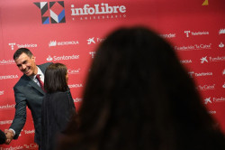 S&aacute;nchez presume de los datos del FMI frente a "los agoreros" y recalca que hay Gobierno de coalici&oacute;n "para rato"