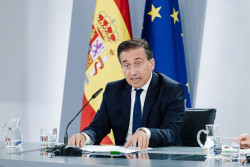 Sanchez quiere para traer a Espa&ntilde;a a los 50 espa&ntilde;oles de la Flotilla detenidos en Israel e igual quieren quedarse all&iacute; a trabajar